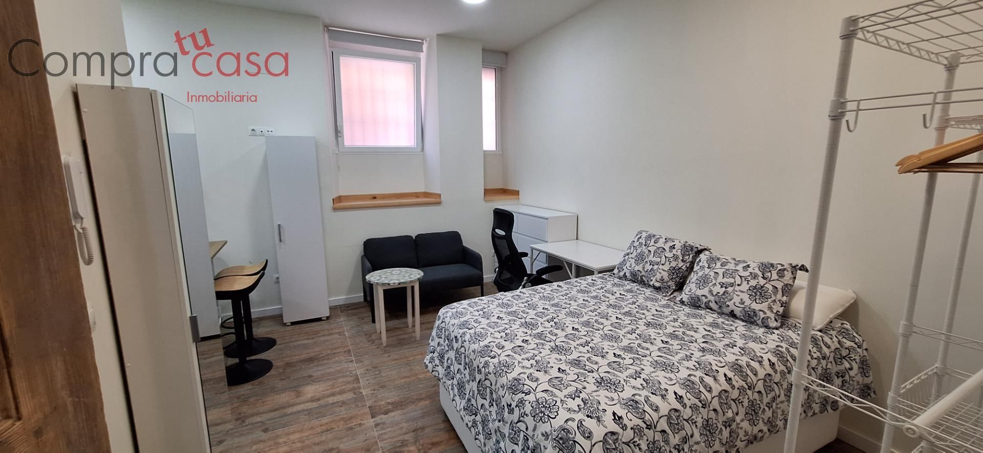 Bedroom of Study to rent in Segovia Capital  with Heating