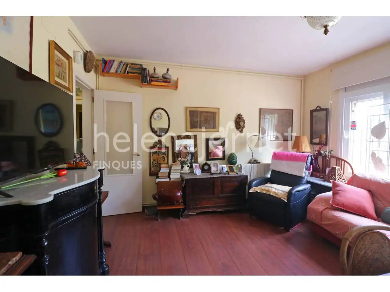 Sala de estar de Piso en venta en Sant Feliu de Guíxols con Calefacción y Alarma