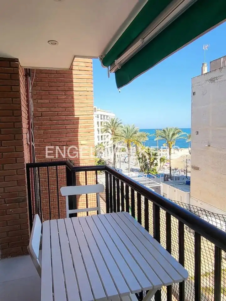 Terraza de Piso de alquiler en Torrevieja con Aire acondicionado, Calefacción y Balcón