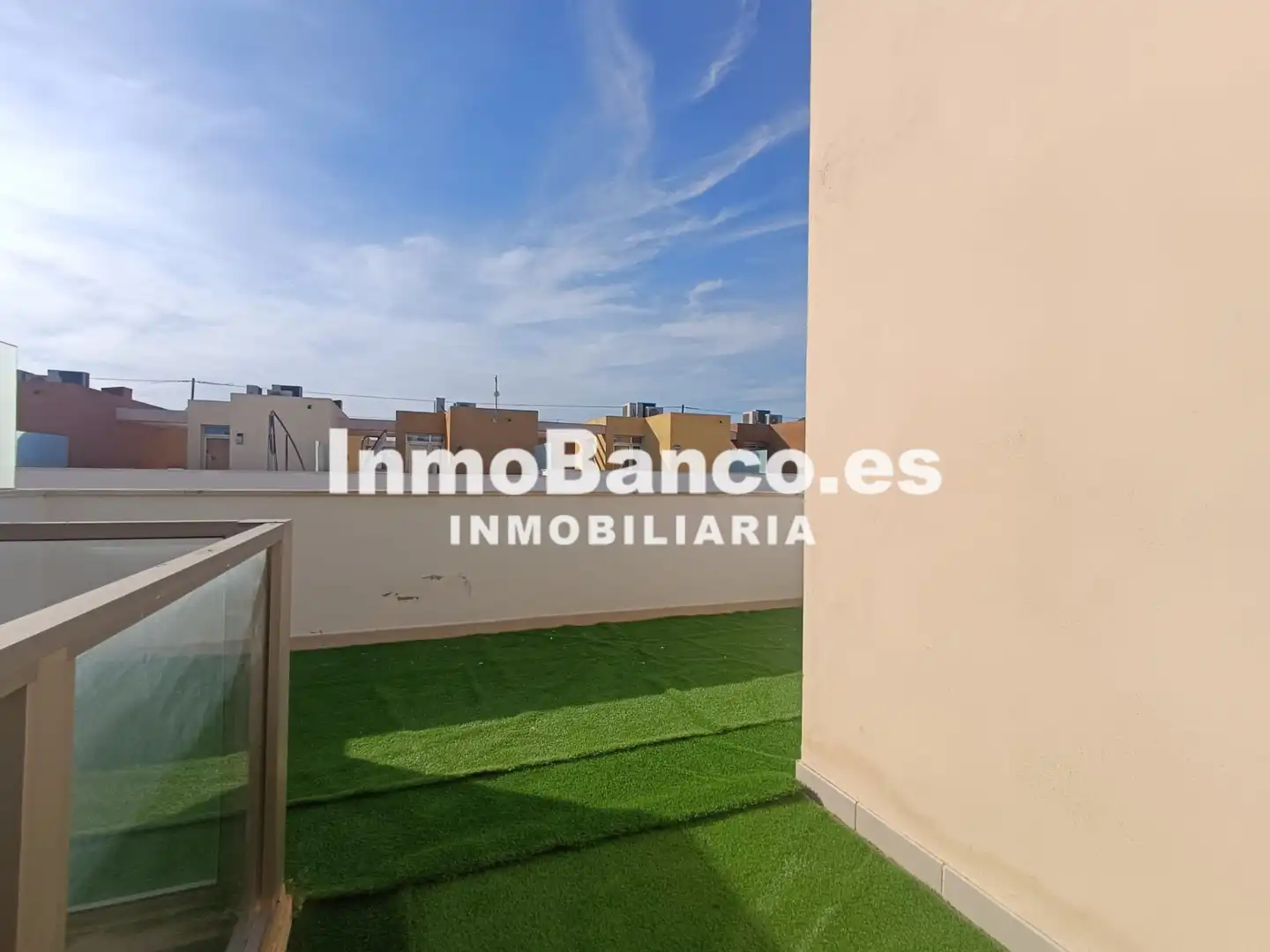 Terraza de Casa adosada de alquiler en La Pobla de Vallbona con Terraza