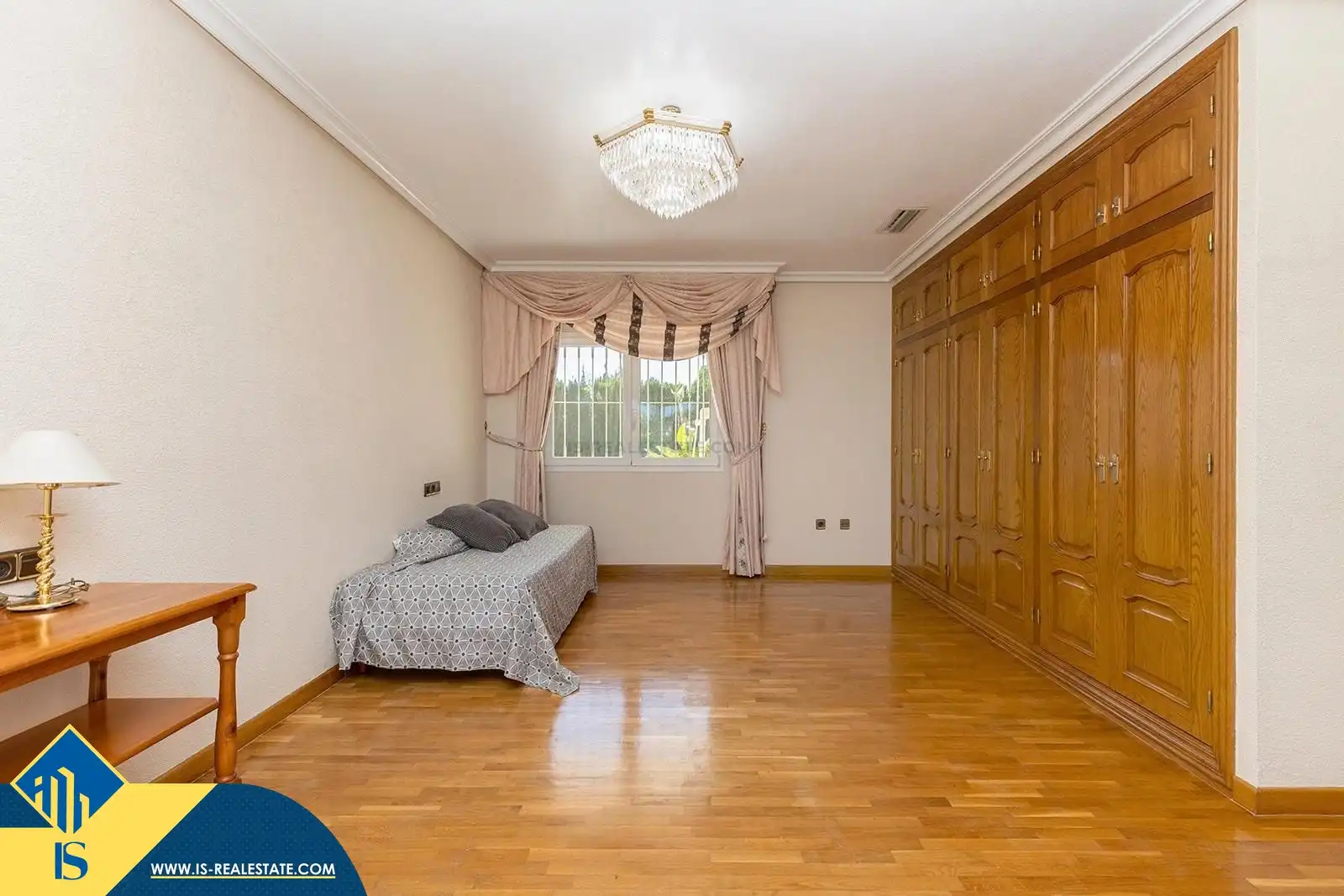 Chalet con jardín en venta en Zona Carrefour - Urbanizaciones, imagen 21