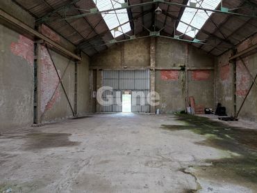 Nave industrielle à vendre à BRINKOLA GUNEA  AUZOA