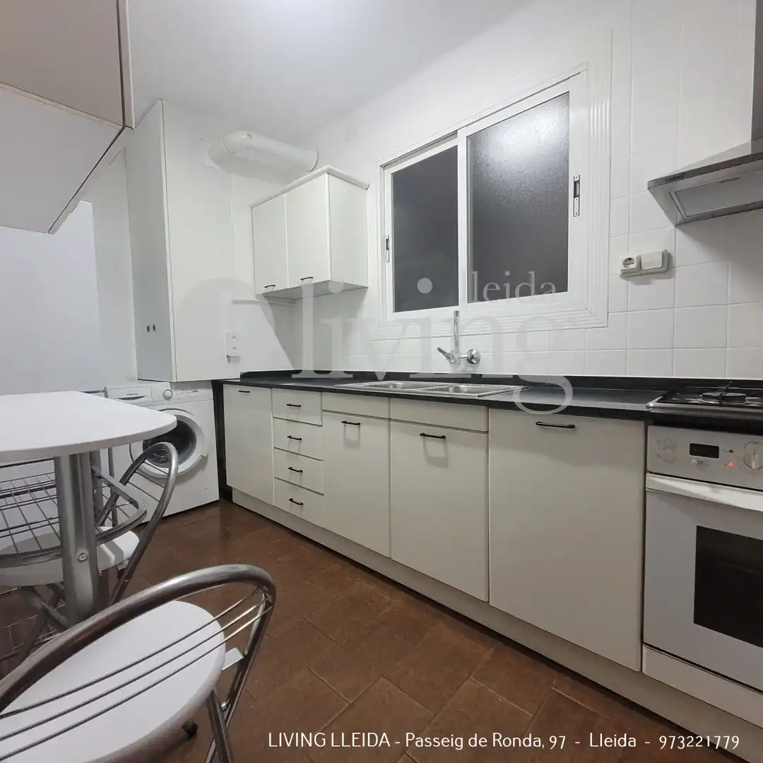Küche von Wohnung zur Miete in Lleida mit Klimaanlage, Heizung und Terrasse