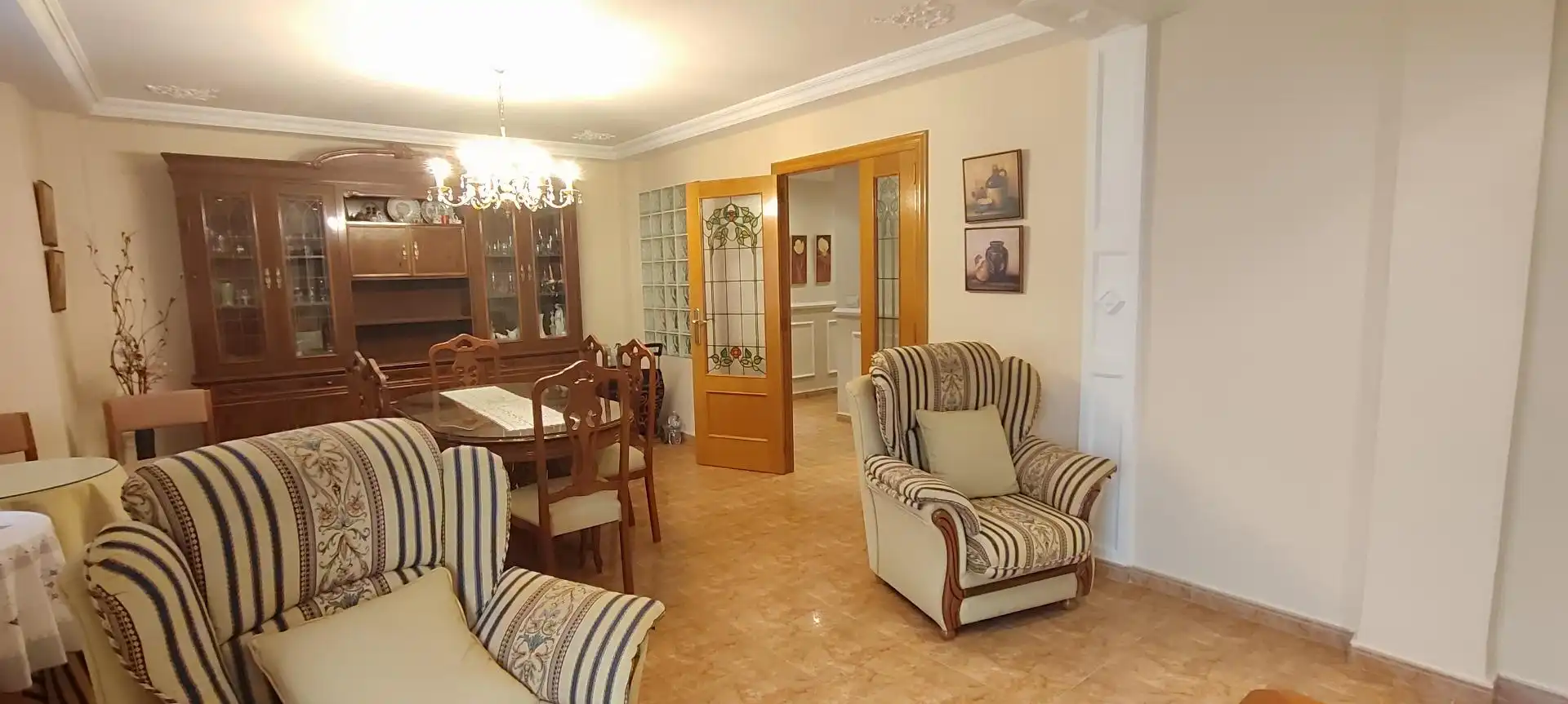 Living room of Flat for rent in Paiporta  with Air Conditioner, Heating and Storage room