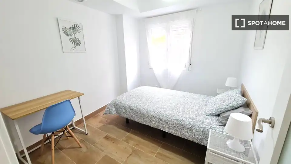 Schlafzimmer von Wohnung zur Miete in Getafe mit Klimaanlage, Heizung und Möbliert