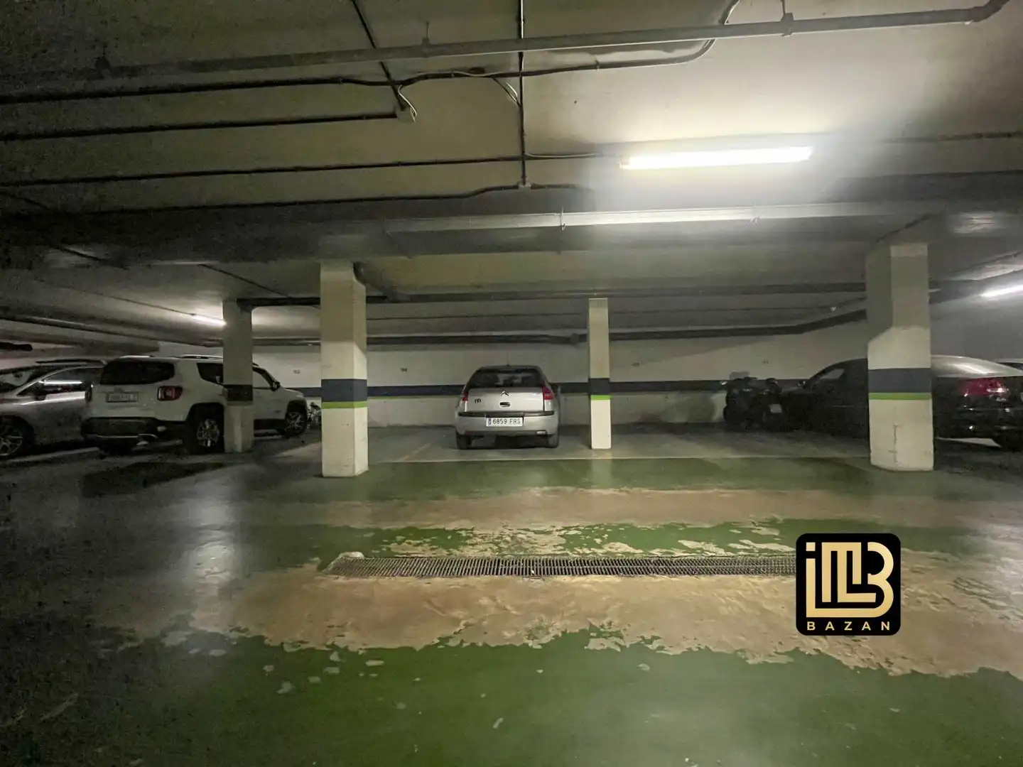 Parking of Attic for sale in San Juan de Aznalfarache  with Air Conditioner, Heating and Terrace