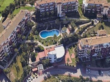Flat with pool for sale in Riviera del Sol