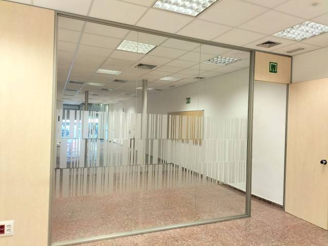 Local comercial en Alquiler en Paseo Constitución - Las Damas