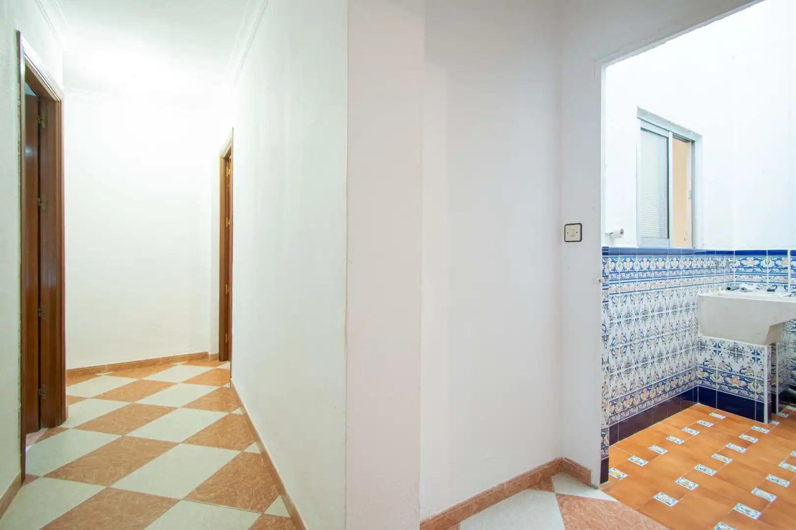 Casa adosada en venta en Sevilla con Aire acondicionado y Balcón