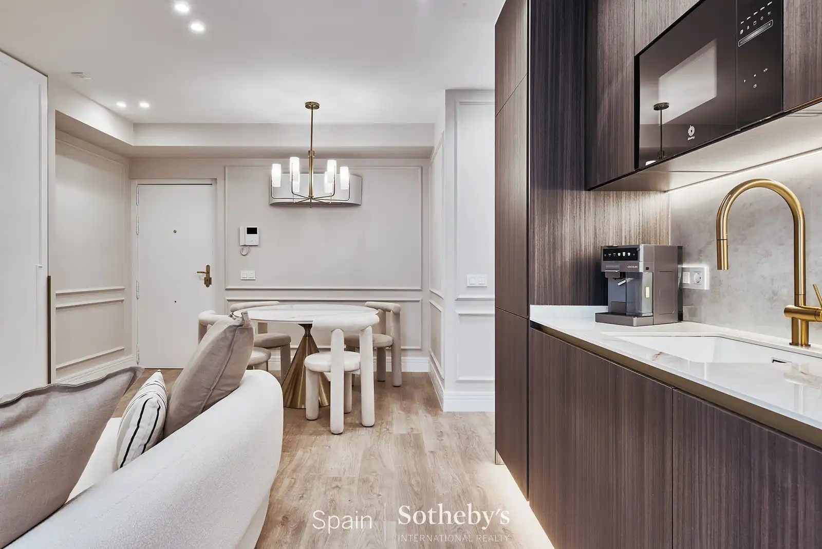 Apartamento con ascensor en venta en Calle de Piamonte, imagen 8