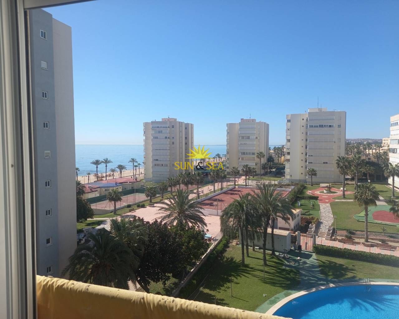Exterior view of Apartment to rent in Alicante / Alacant  with Air Conditioner, Heating and Furnished
