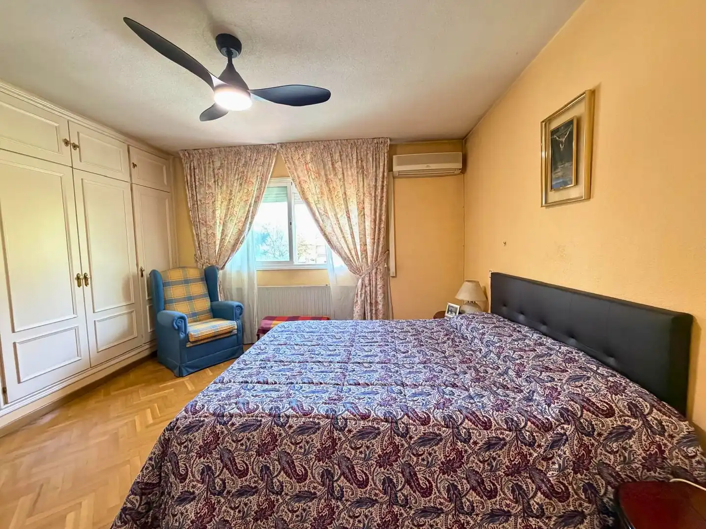 Habitación de Casa o chalet en venta en Rivas-Vaciamadrid con Aire acondicionado, Calefacción y Jardín privado