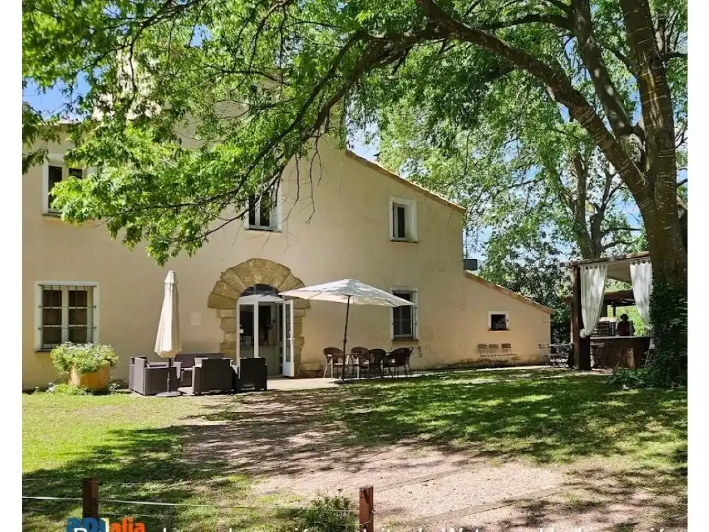 Landhaus zum Verkauf in GI-553