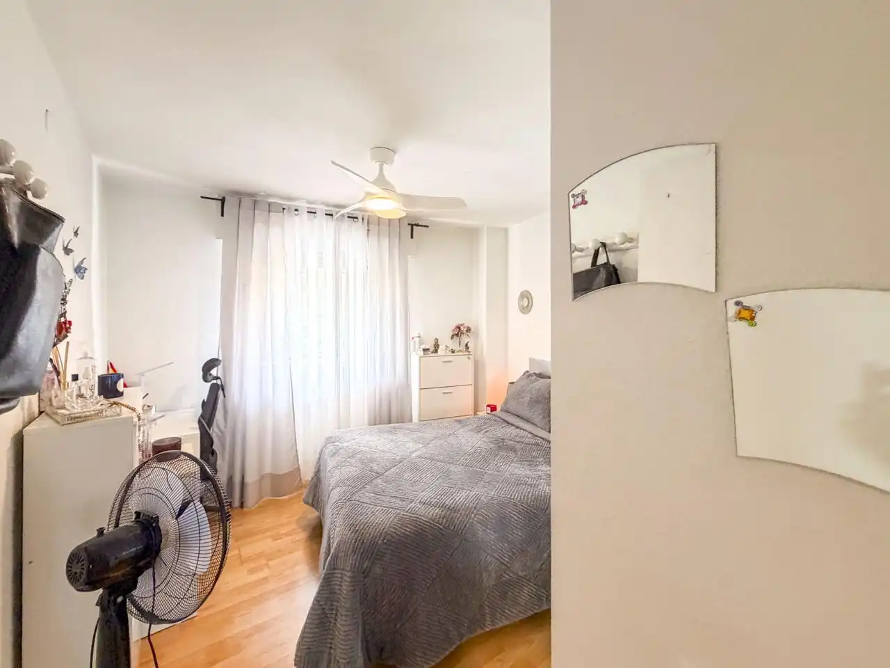 Habitación de Piso en venta en Madrid con Calefacción y Terraza