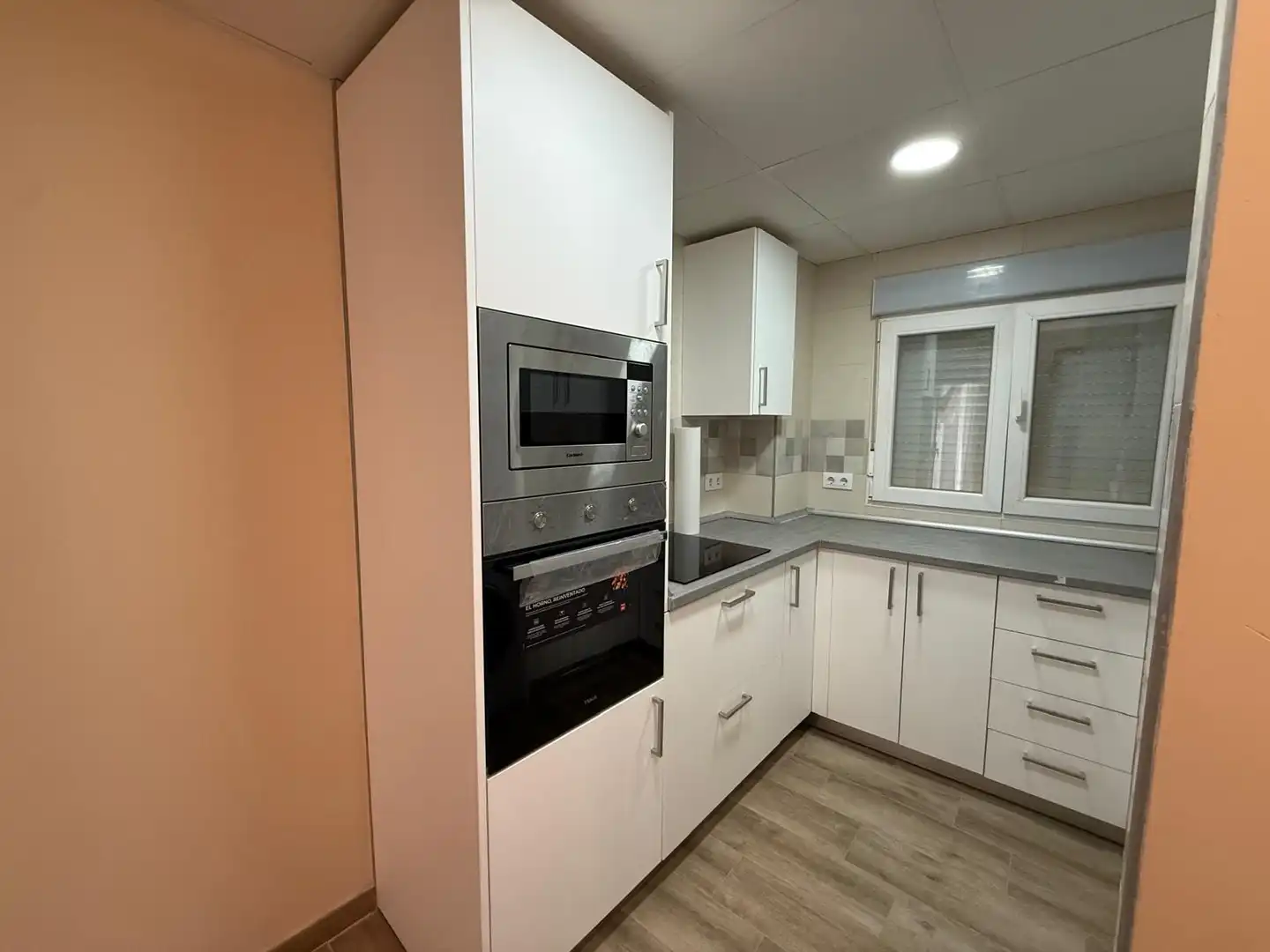 Kitchen of Flat for share in Valladolid  with Heating and Furnished