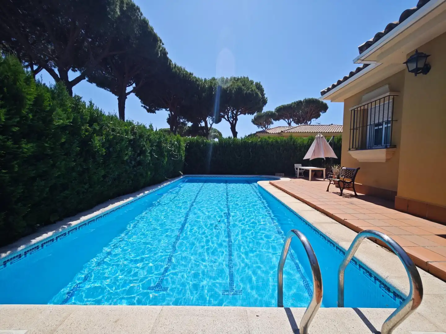 Piscina de Casa o xalet en venda en Chiclana de la Frontera amb Calefacció, Piscina i Moblat
