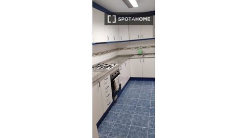 Foto 4 de Habitación en Alfara del Patriarca, Valencia