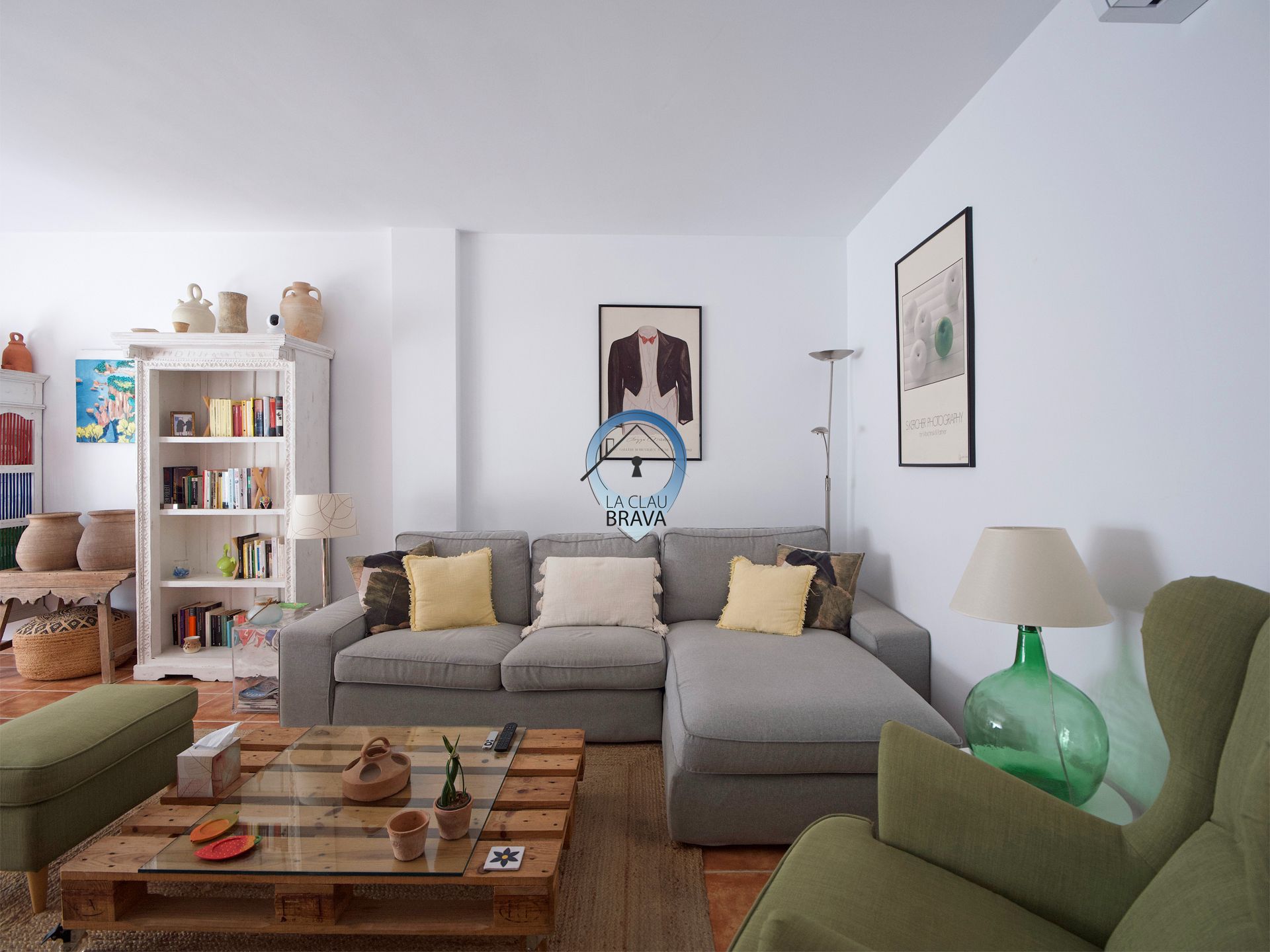 Sala d'estar de Pis en venda en Sant Feliu de Guíxols amb Aire condicionat, Calefacció i Terrassa