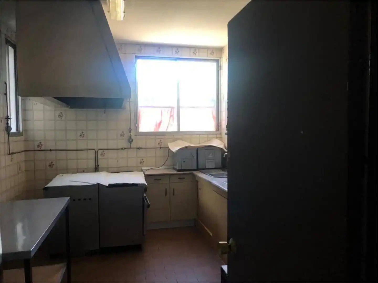 Cocina de Local en venta en Peguerinos con Amueblado