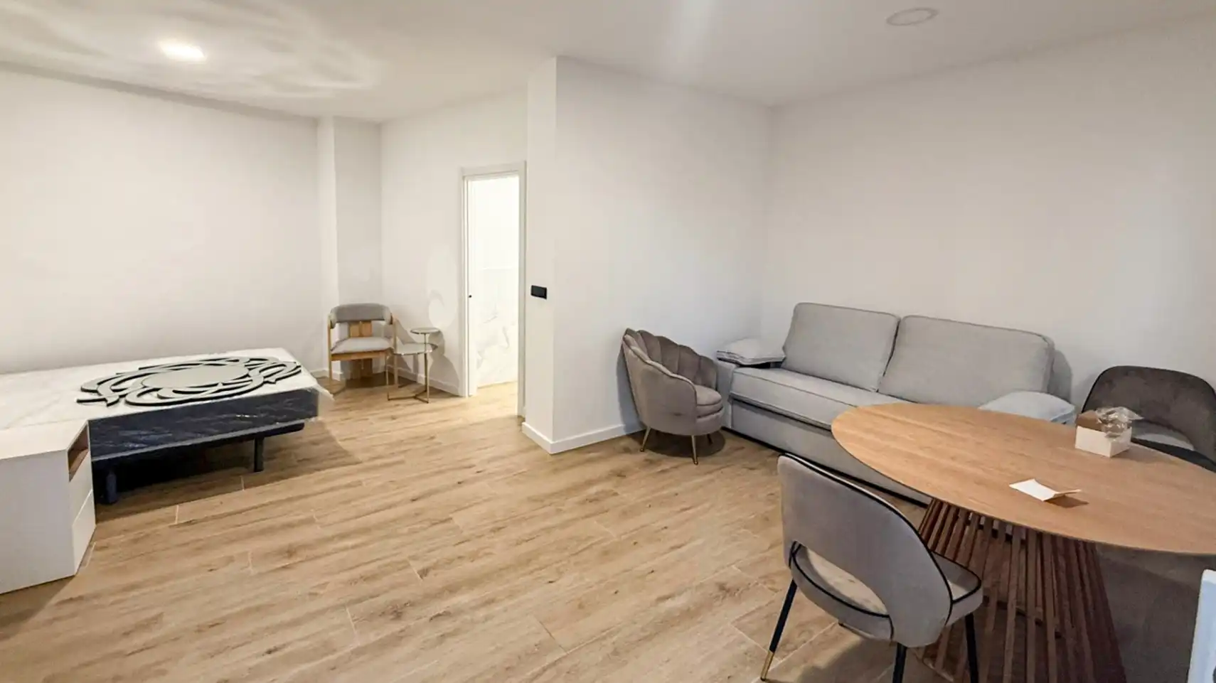 Habitación de Estudio en venta en Dénia con Aire acondicionado, Calefacción y Amueblado