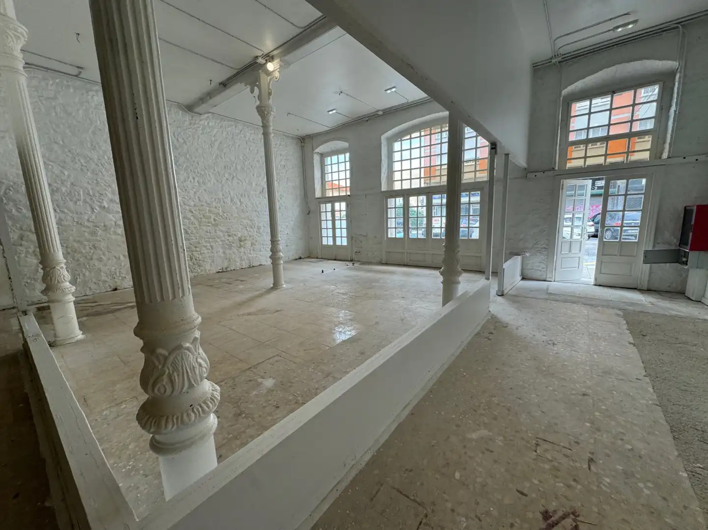 Business premises to rent in Avilés - AVENIDA LOS TELARES, imagen 3