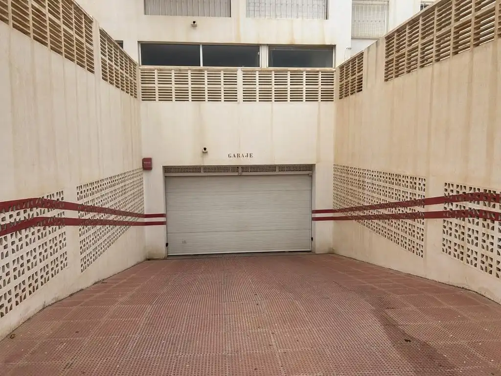 Aparcament amb ascensor en venda a Calle Pintor Rafael Zabaleta, imagen 18