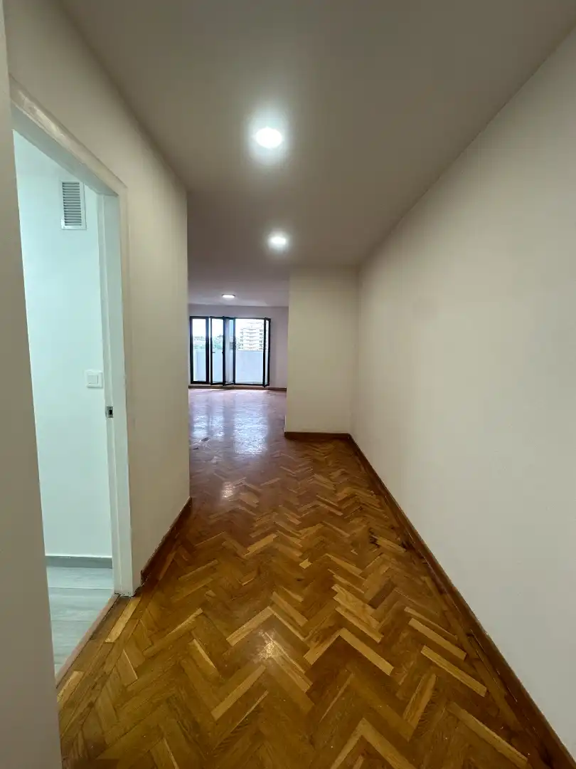 Piso en venta en Valencia con Parquet, Terraza y Balcón