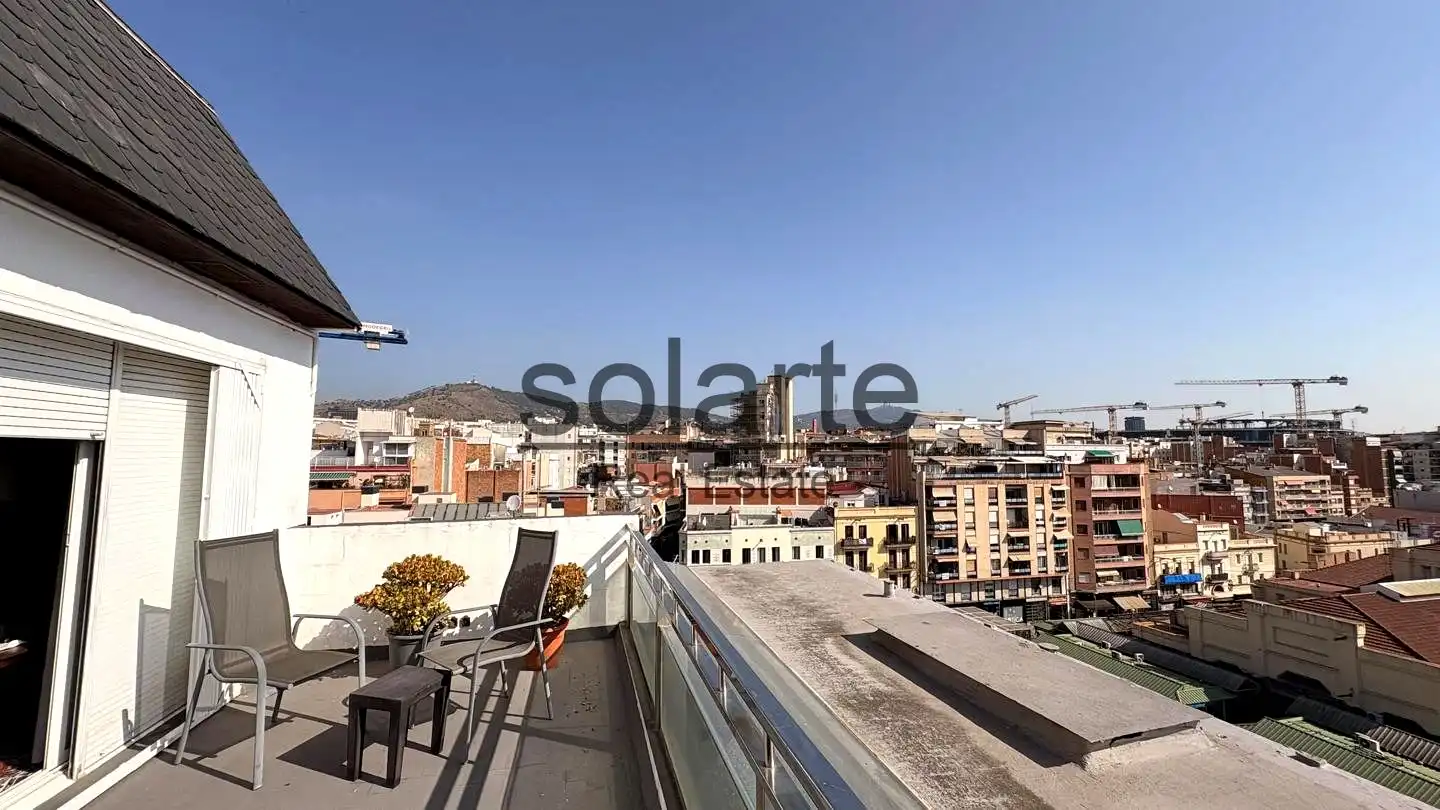 Terraza de Edificio en venta en L'Hospitalet de Llobregat