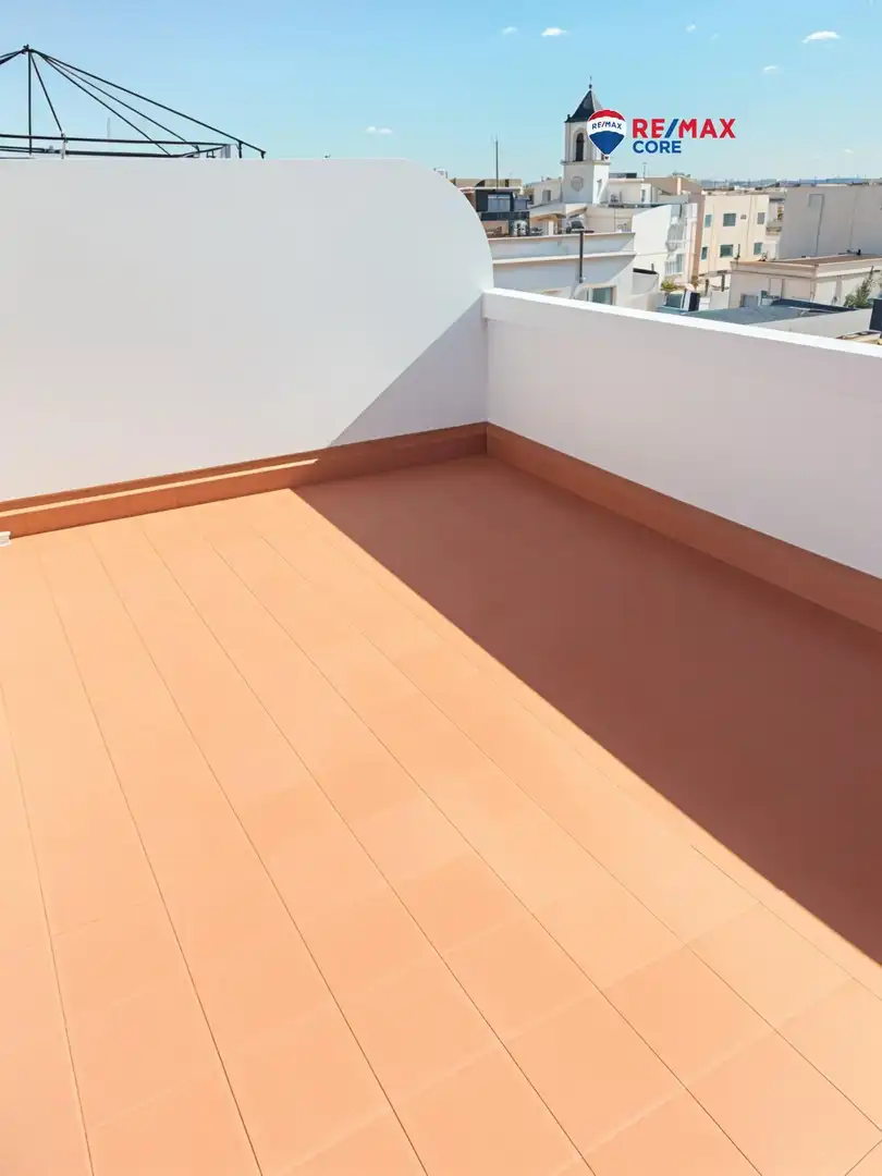 Terrasse von Dachboden zum Verkauf in Puebla de la Calzada mit Klimaanlage, Heizung und Möbliert