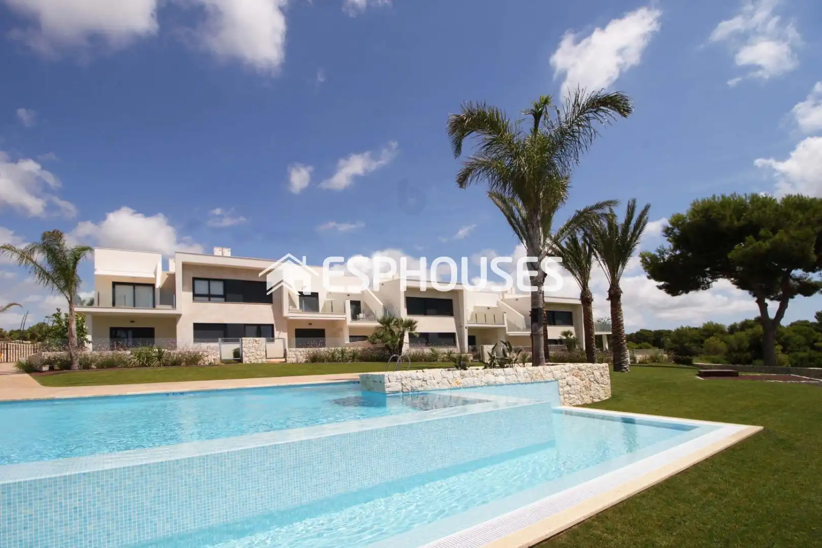 Apartamento con piscina en venta en El Pinar de Campoverde, imagen 24