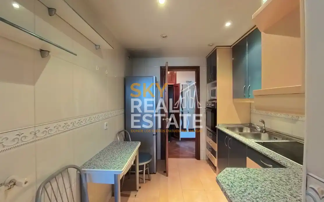 Kitchen of Flat for sale in Fuenlabrada  with Air Conditioner, Furnished and Balcony