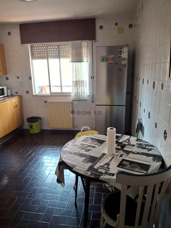Küche von Wohnung zur Miete in Teruel mit Möbliert