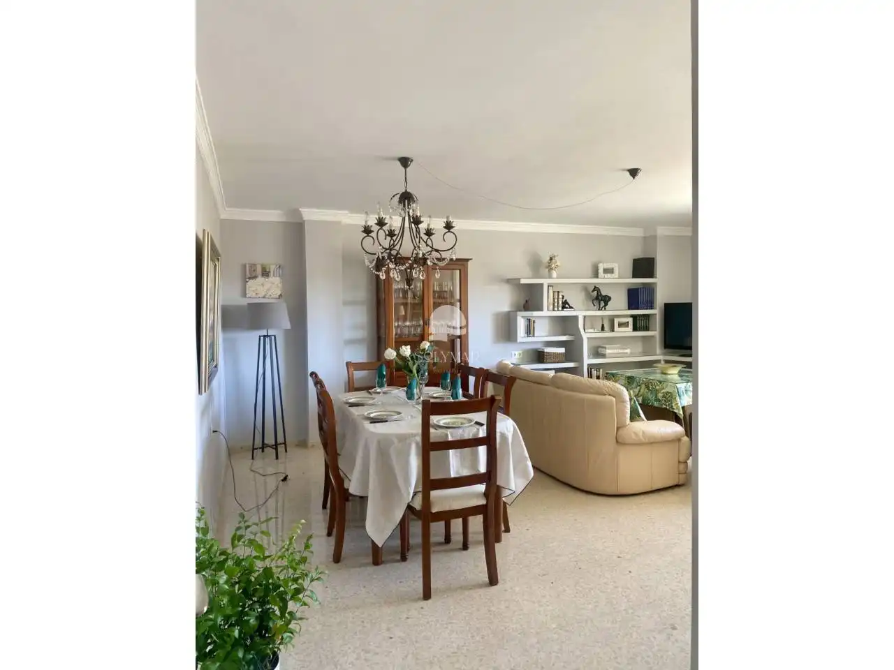 Comedor de Piso de alquiler en Vélez-Málaga con Aire acondicionado, Terraza y Amueblado