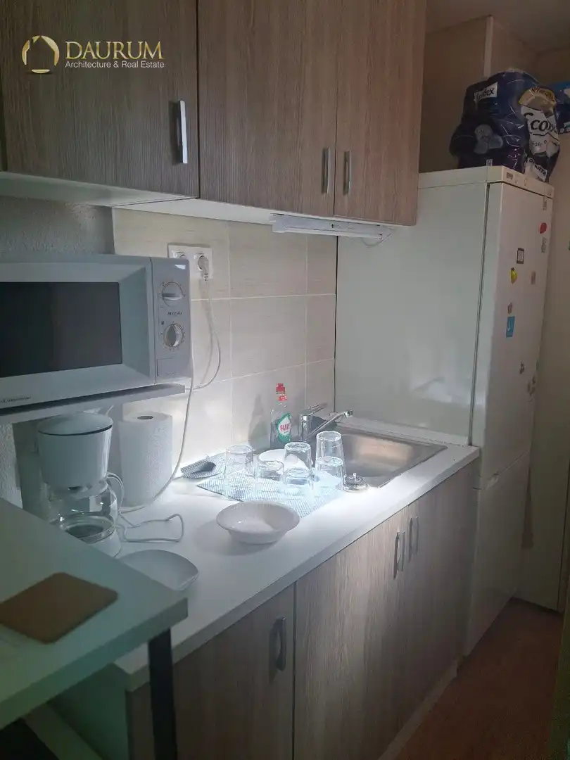 Cuina de Local en venda en Alcobendas amb Internet i Alarma
