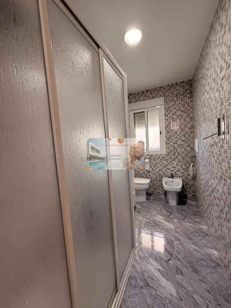 Badezimmer von Haus oder Chalet zum Verkauf in Benicasim / Benicàssim mit Klimaanlage, Heizung und Terrasse