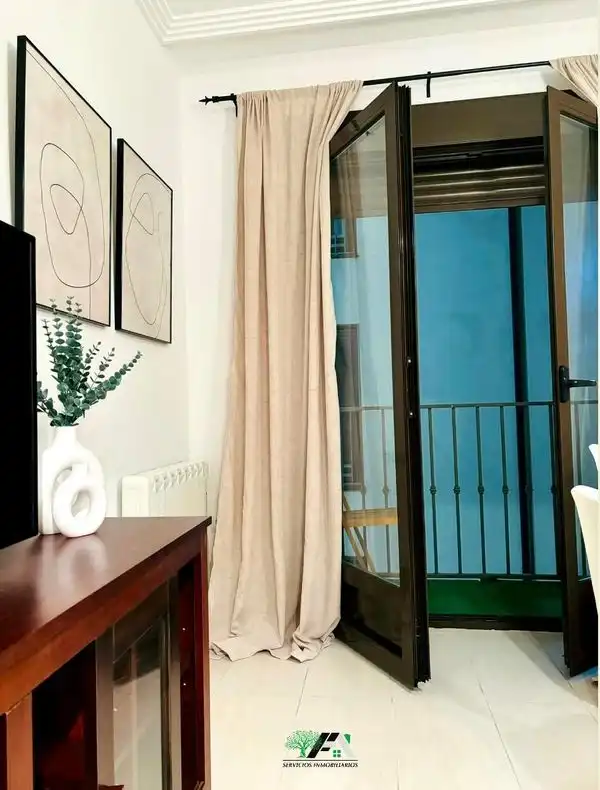 Apartament amb terrassa de lloguer a Calle General Marchesis, imagen 5