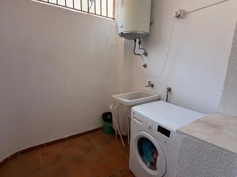 Casa o xalet en venda a Calle de la Fragata, 20, Vistahermosa - Fuentebravía