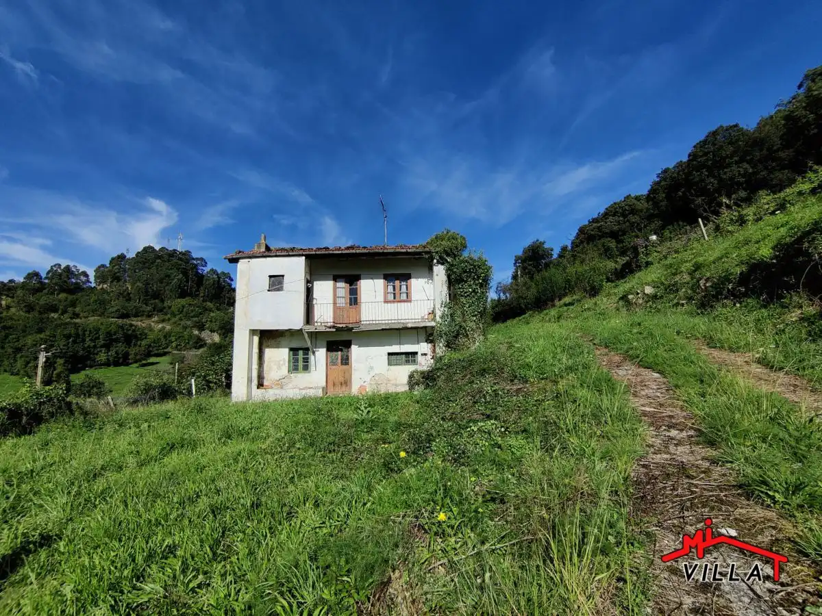 Exterior view of Houses for sale in Laredo