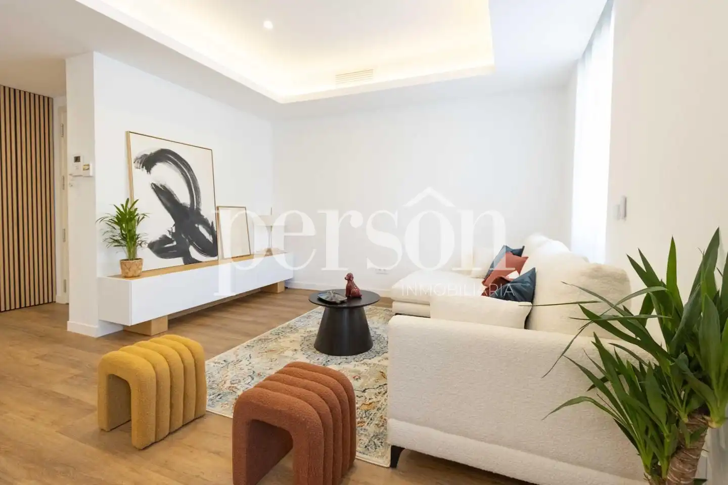 Sala d'estar de Pis en venda en Valencia amb Aire condicionat, Parquet i Moblat