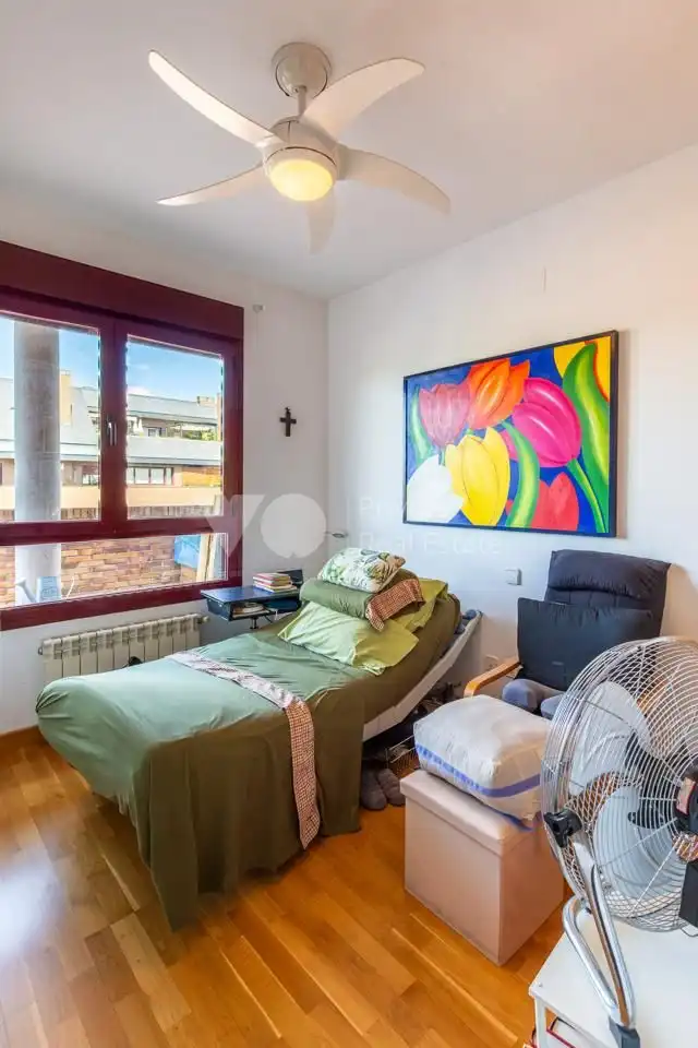 Bedroom of Flat for sale in Majadahonda  with Air Conditioner, Heating and Terrace