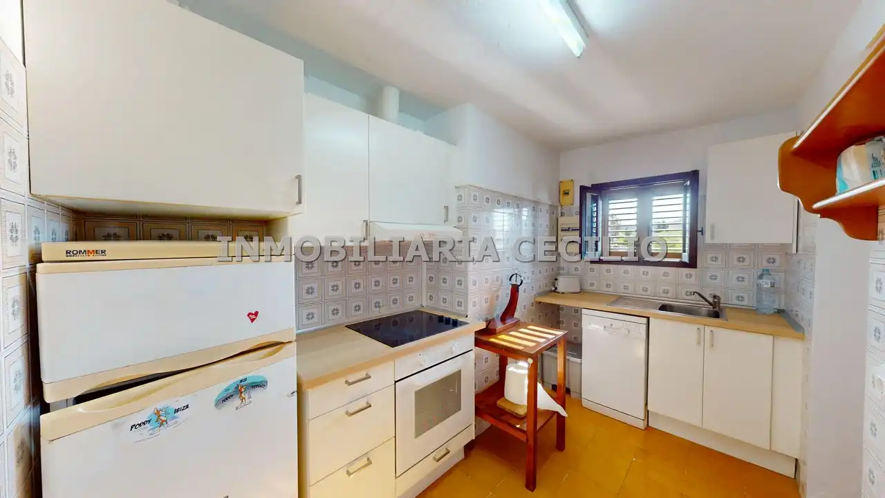 Chalet con piscina en venta en Carrer València 42, imagen 8