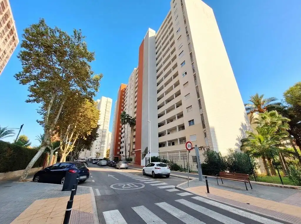 Exterior view of Study for sale in Juzgados - Plaza de Toros