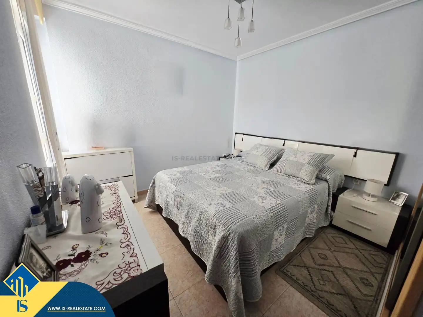 Bedroom of Flat for sale in Alicante / Alacant  with Terrace and Furnished