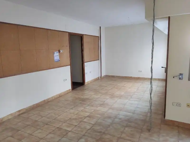 Oficina de lloguer en Plasencia amb Calefacció