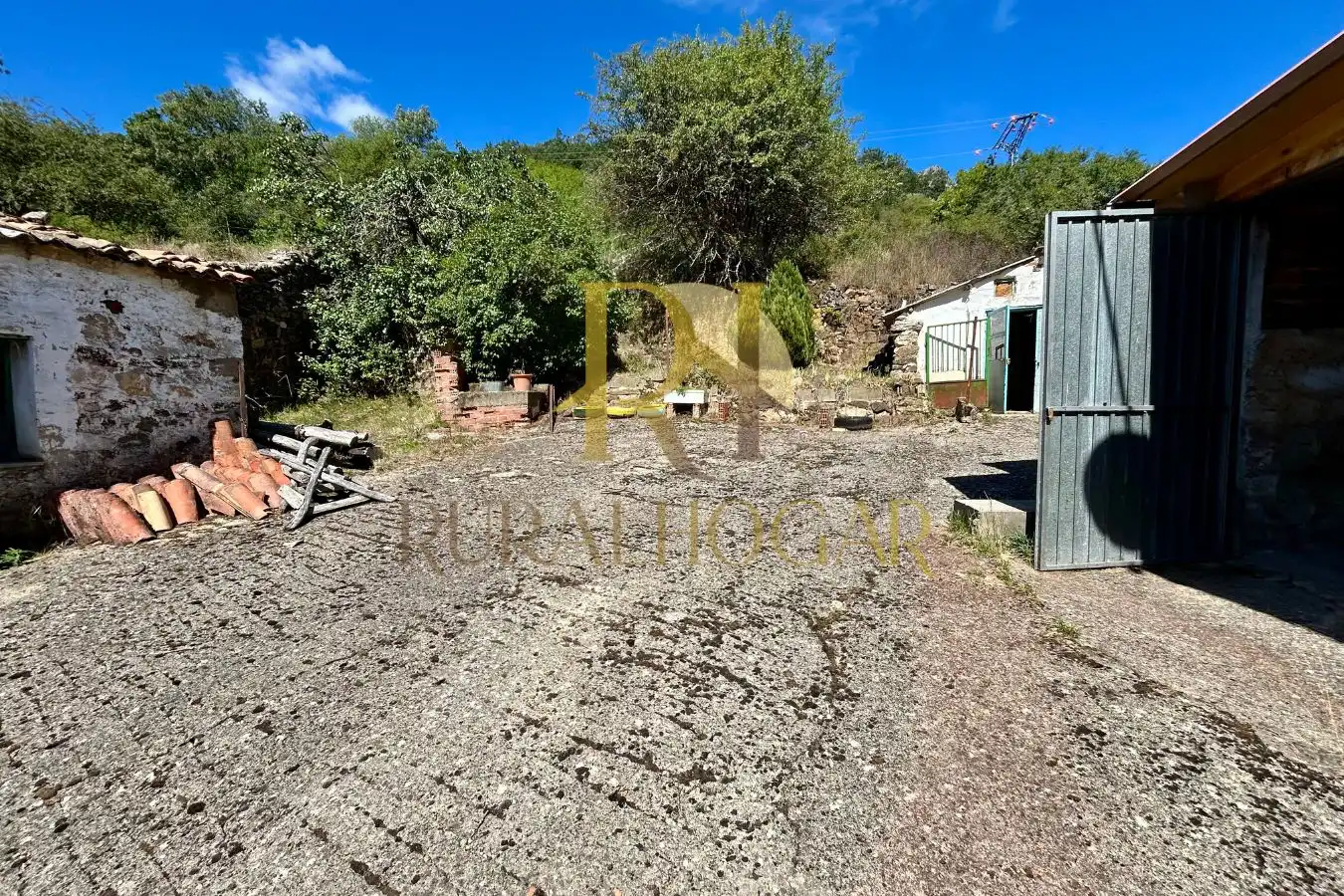 Houses for sale in Cármenes