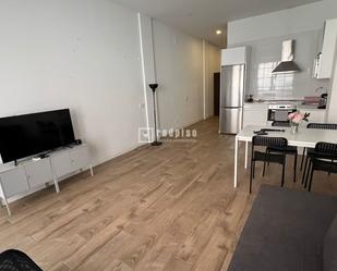 Sala d'estar de Estudi en venda en  Madrid Capital amb Aire condicionat i Calefacció