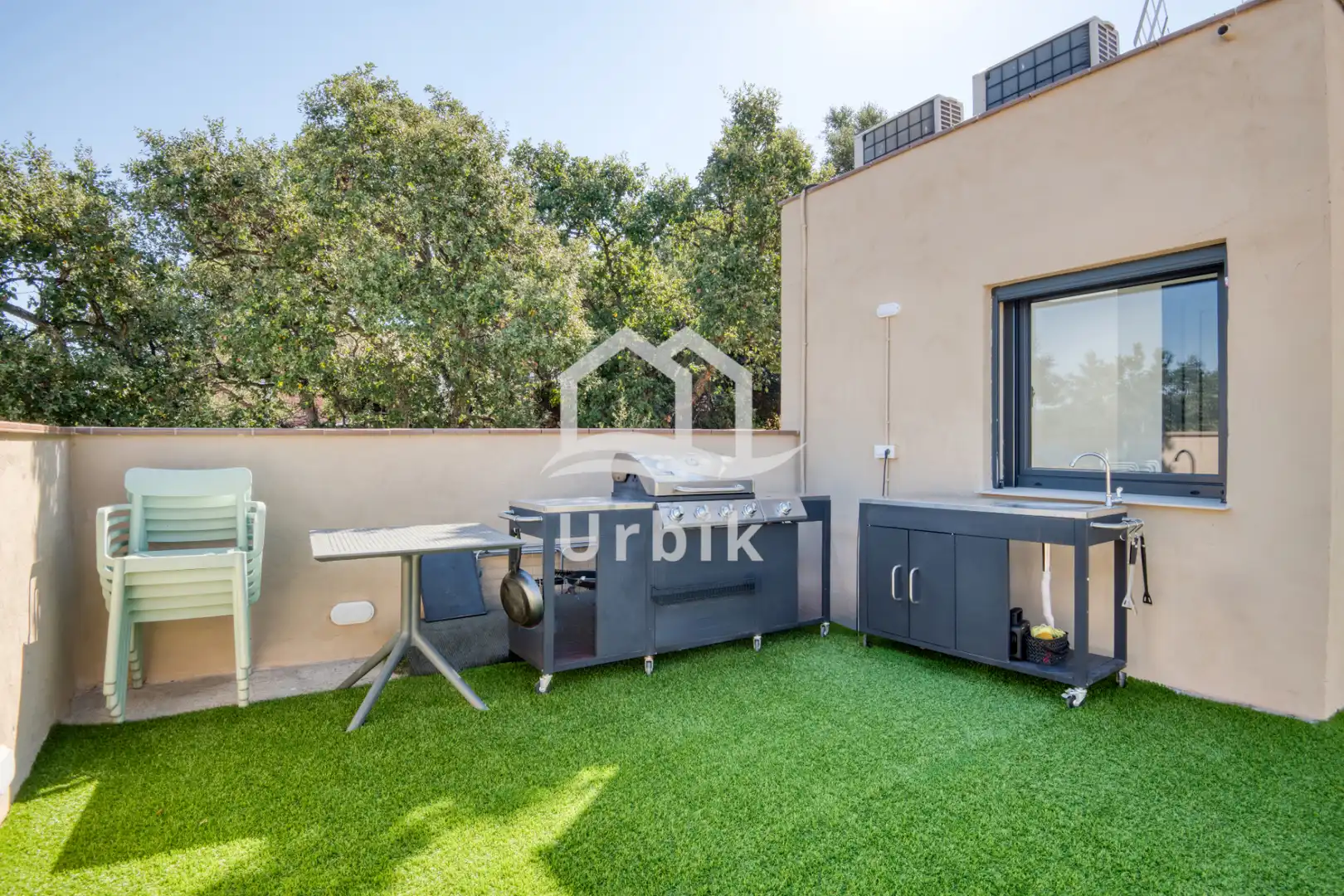 Casa amb piscina en venda a Carrer de Nàpols 26, imagen 6