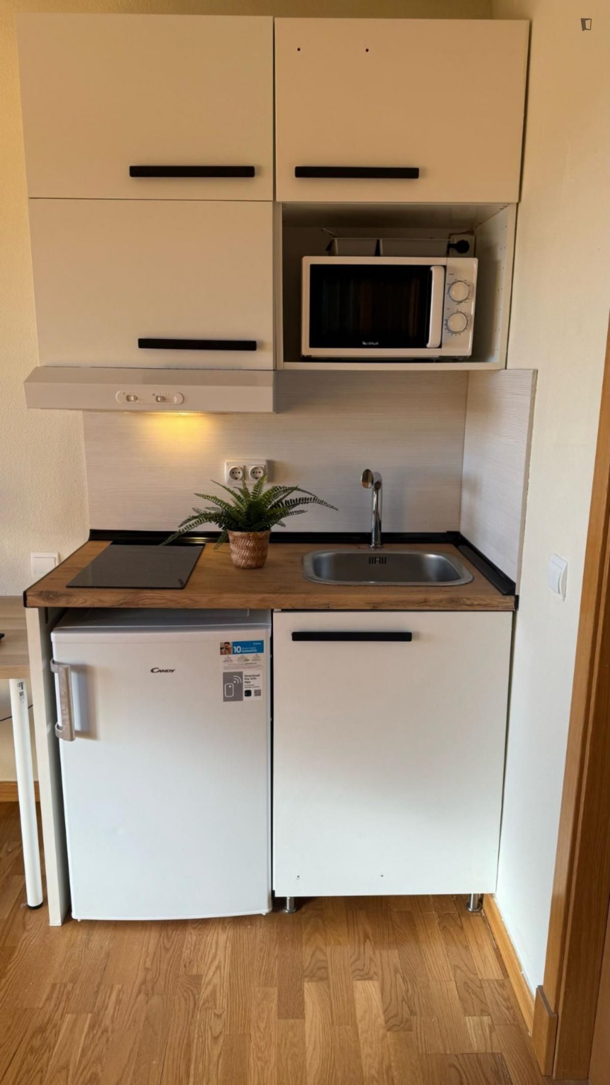 Study to rent in El Quiñón
