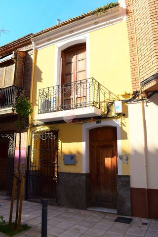 Casa-chalet en Venta en OBISPO SALINAS en Zona Avenida del Mar