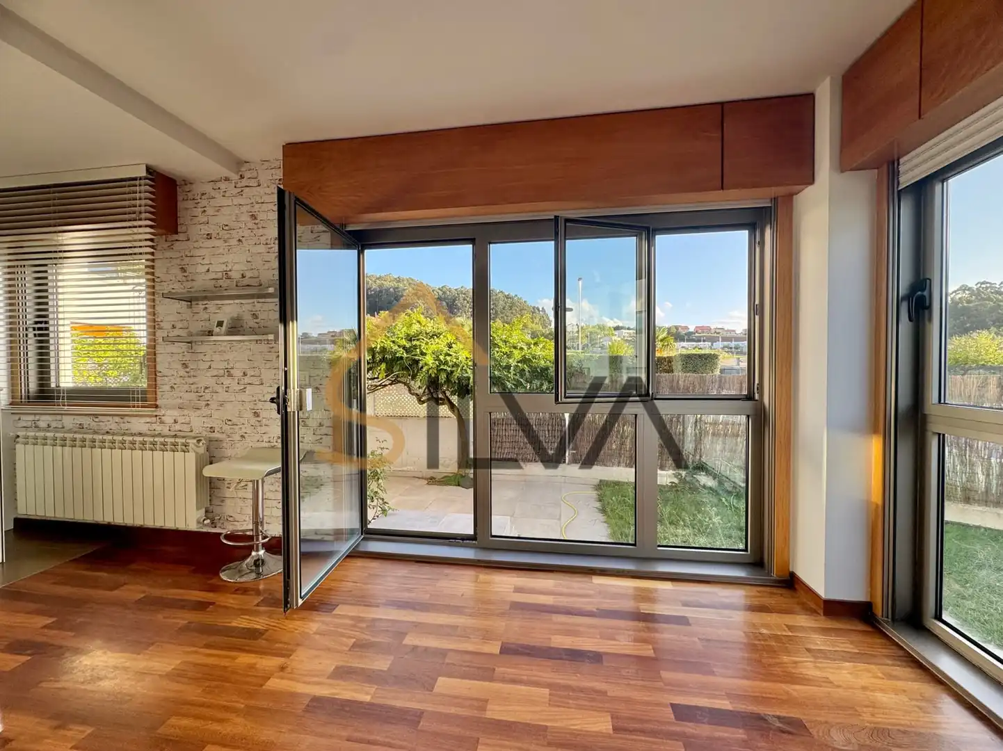 Flat for sale in Oleiros, A Coruña
